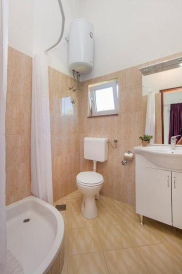 Apartment Belakusic 2